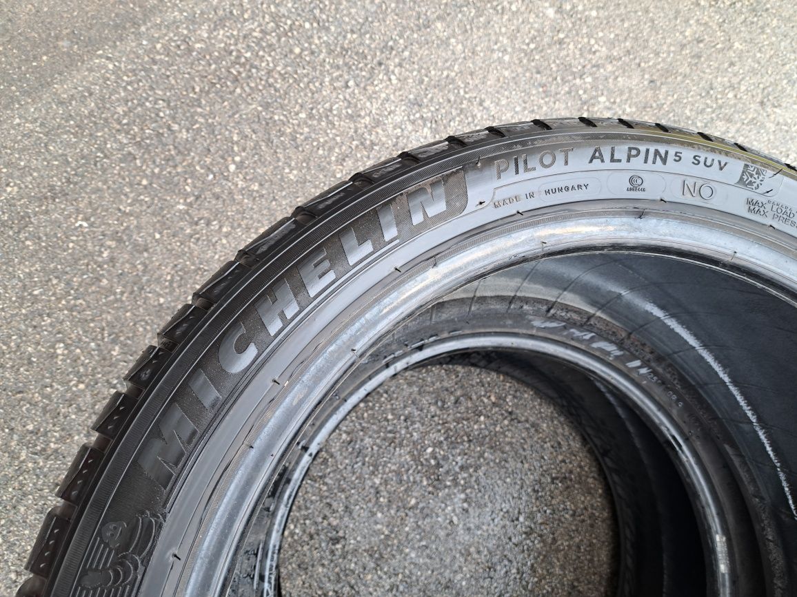 2бр.275/40/21  2бр305/35/21 Michelin Pilot Alpin 5 SUV спорт пакет гум