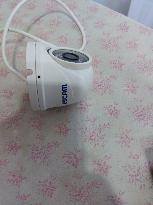 Camera de supraveghere IP ESCAM QD520 noua