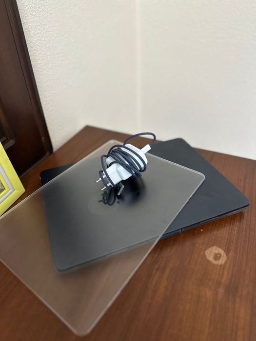 Продам Macbook срочно