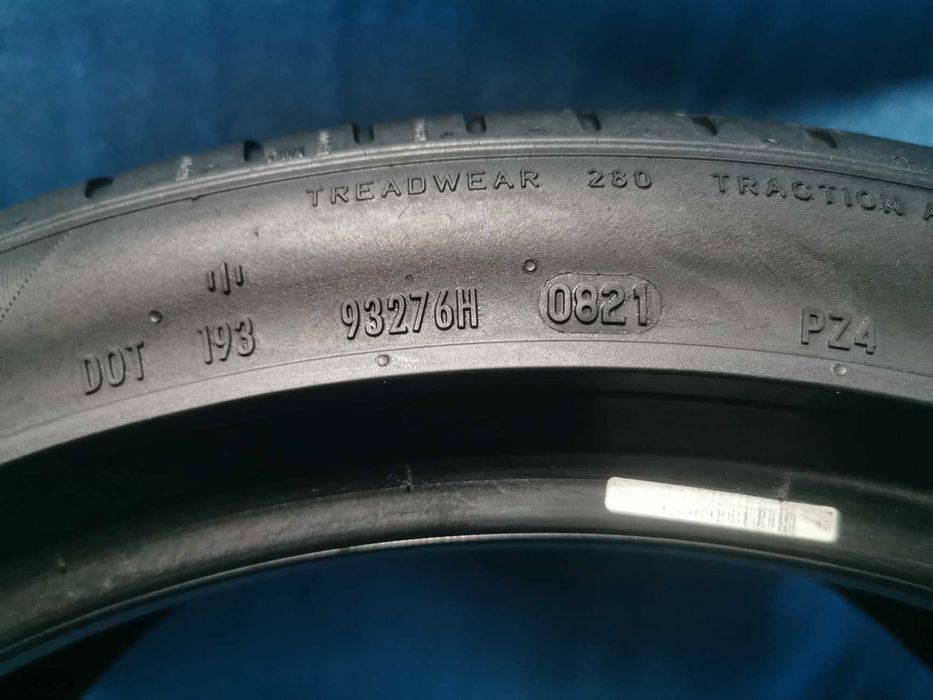 245 40 19 pirelli 2 buc