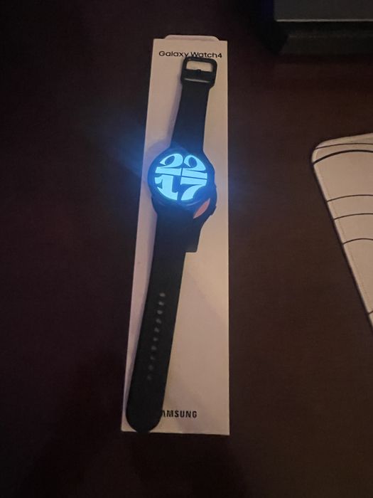 Samsung Galaxy Watch 4