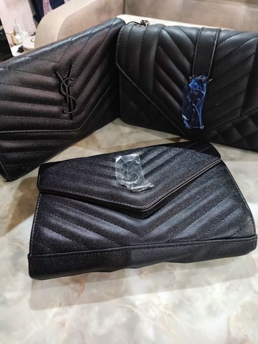 Дамски  нови чанти.