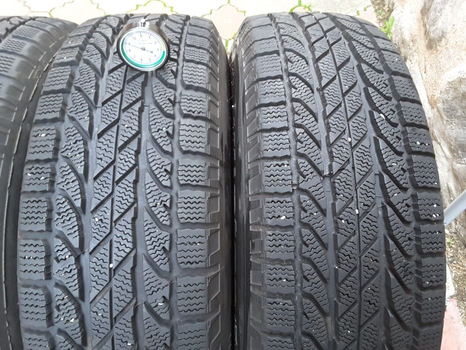 cauciucuri, anvelope de iarna 215 70 16 BF Goodrich