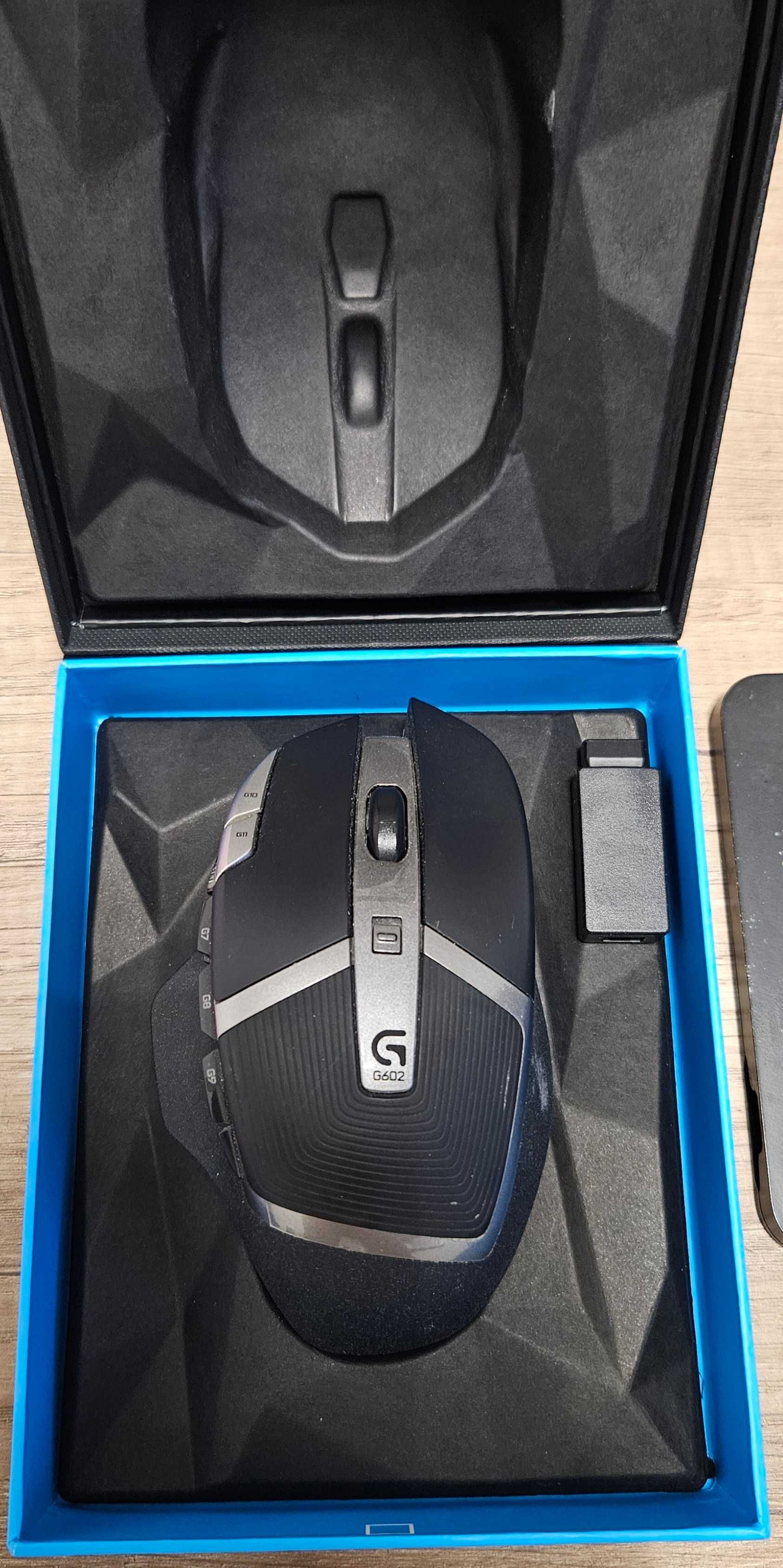 Mouse gaming wireless Logitech G602, Negru/Argintiu