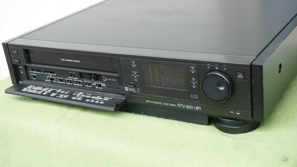 Video recorder S-VHS Blaupunkt RTV-920 (Panasonic NV-FS100)