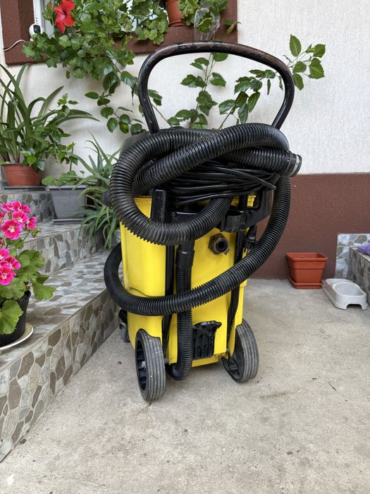 OCAZIEEE!!! Aspirator industrial Karcher NT 611 Eco K