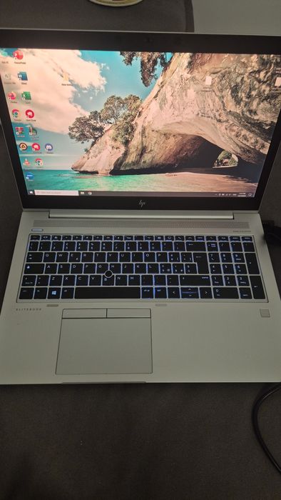 Laptop HP AMD ryzen 7 pro
