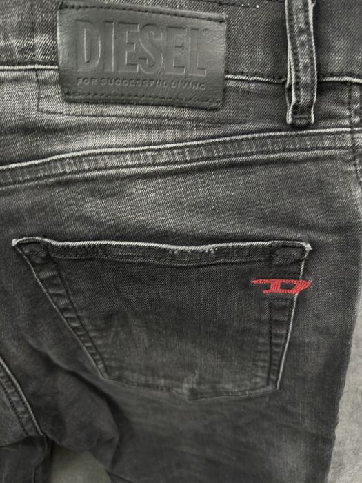 Дънки деним DIESEL състояние чисто ново