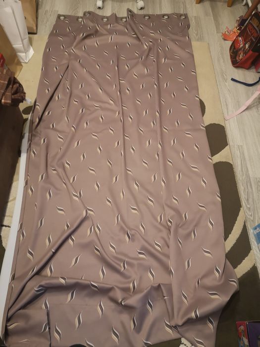 2 perdele draperii black out, stare f buna