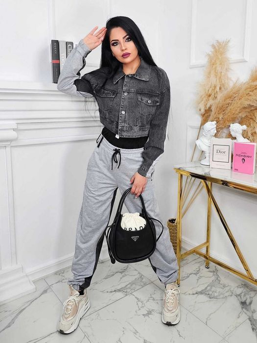 Жесток комплект с деним - яке и панталон