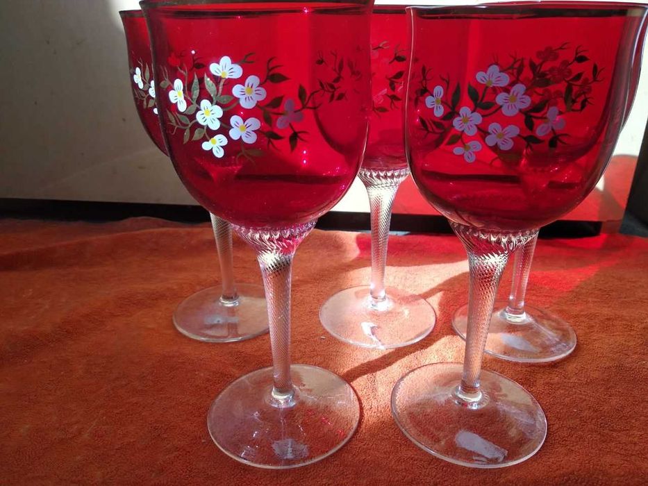 Фужеры Чехословакия на витой ножке 5 штук