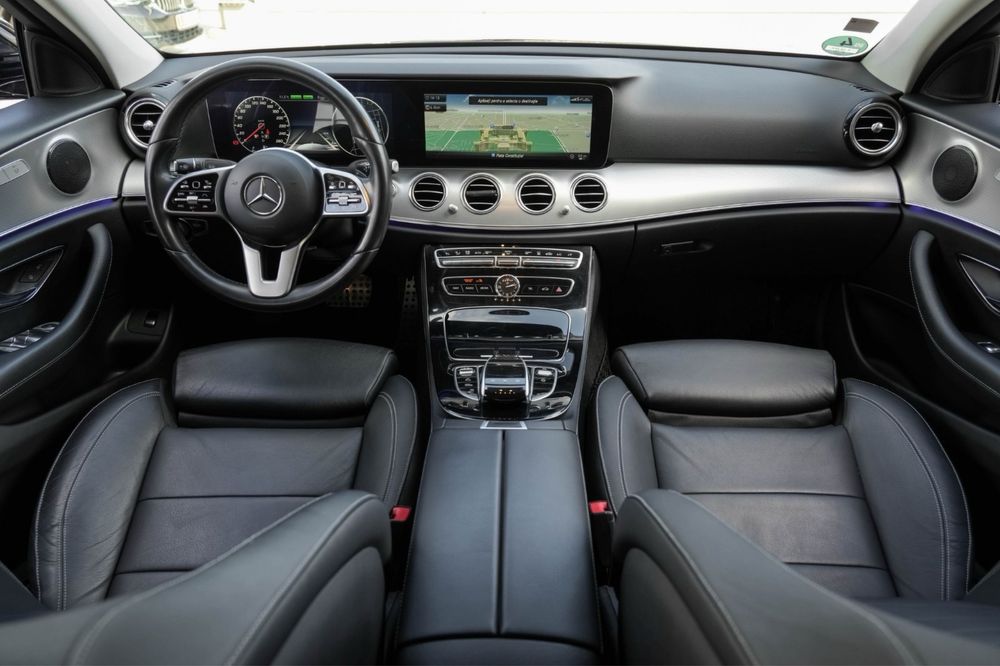 Transport privat/Rent a car cu sofer/inchiriere auto