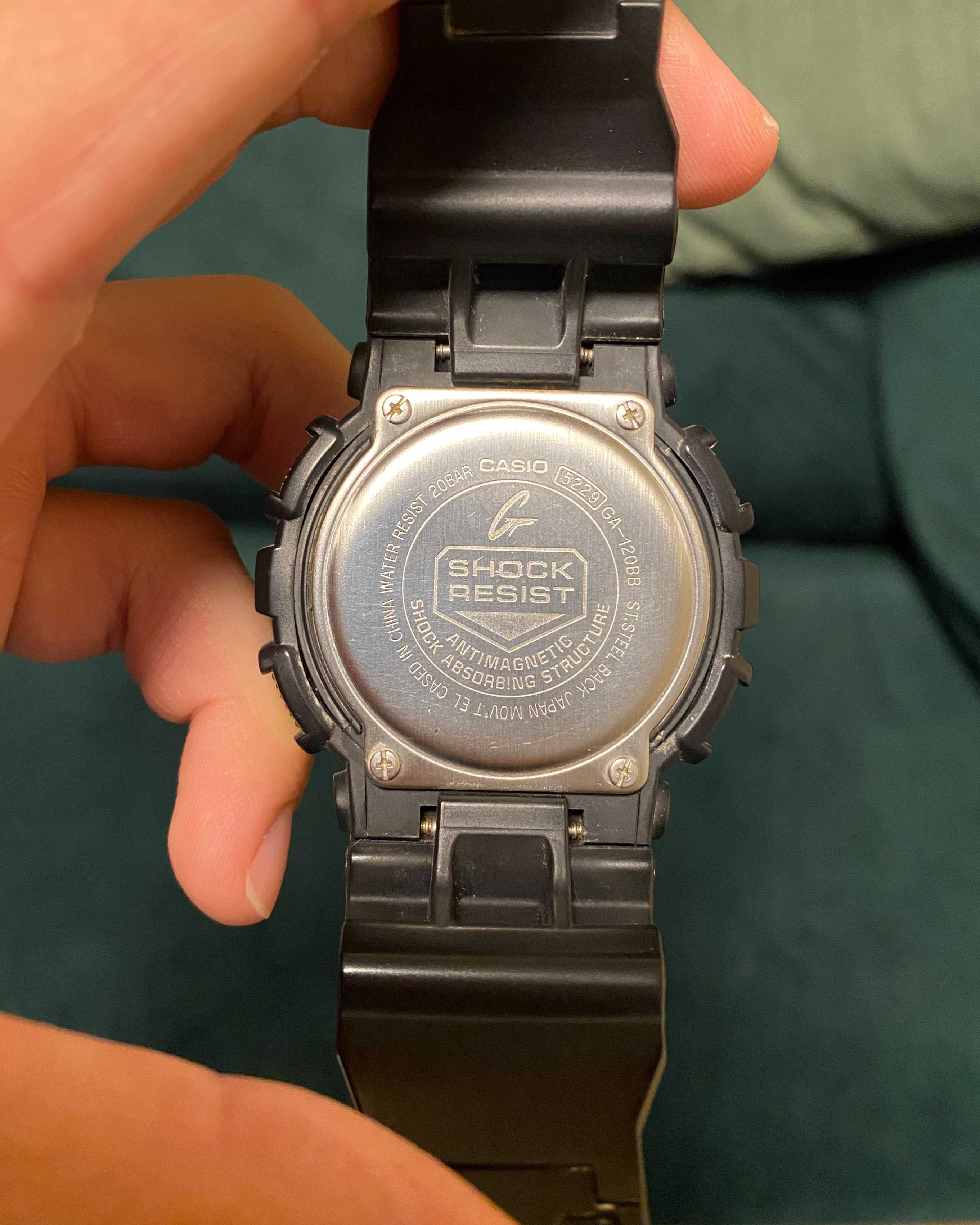 Часовник Casio G-Shock GA-120BB-1AER