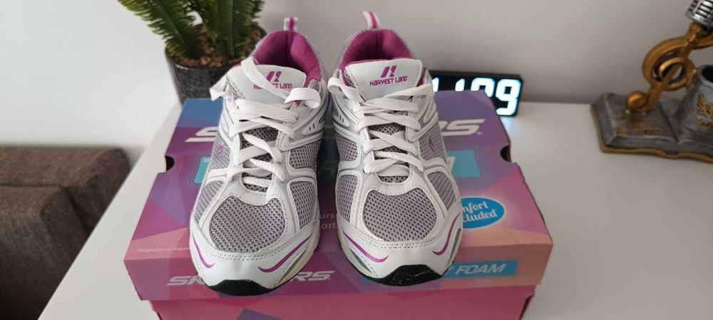 Adidași Harvest Land