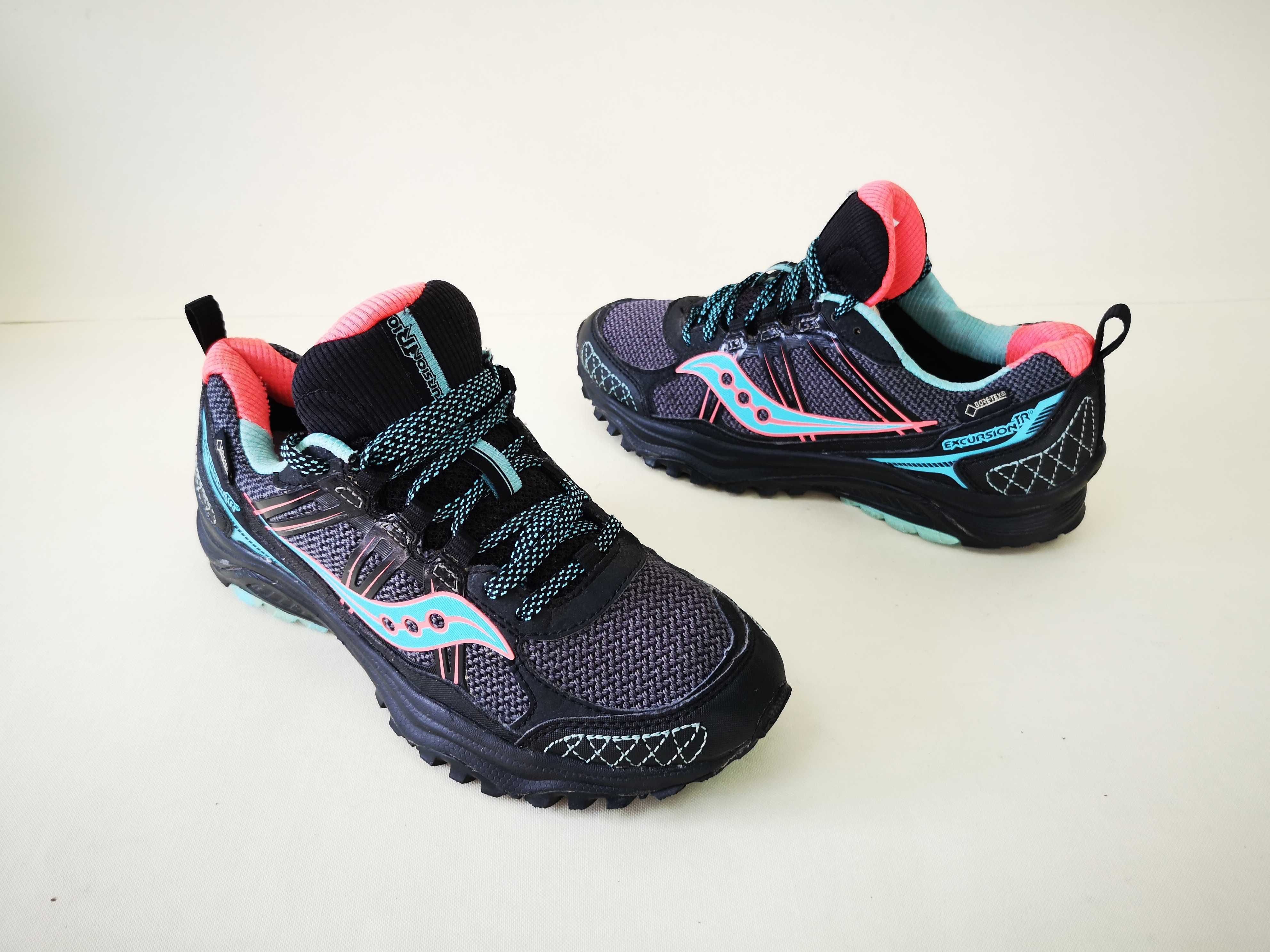 Adidasi Ghete munte alergare maraton 37 38 SAUCONY GORETEX Ca NOI