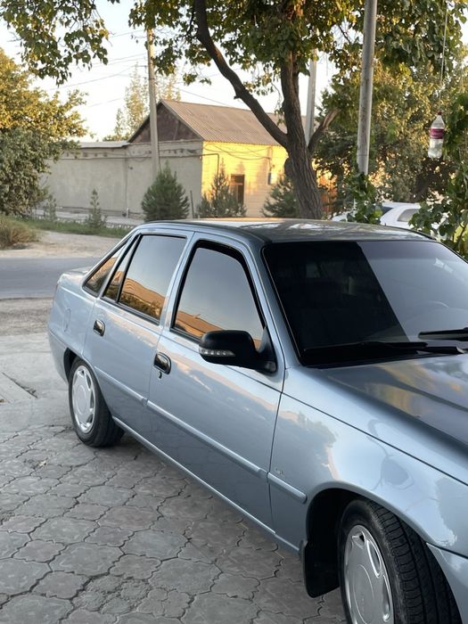 Chevrolet  Nexia 2