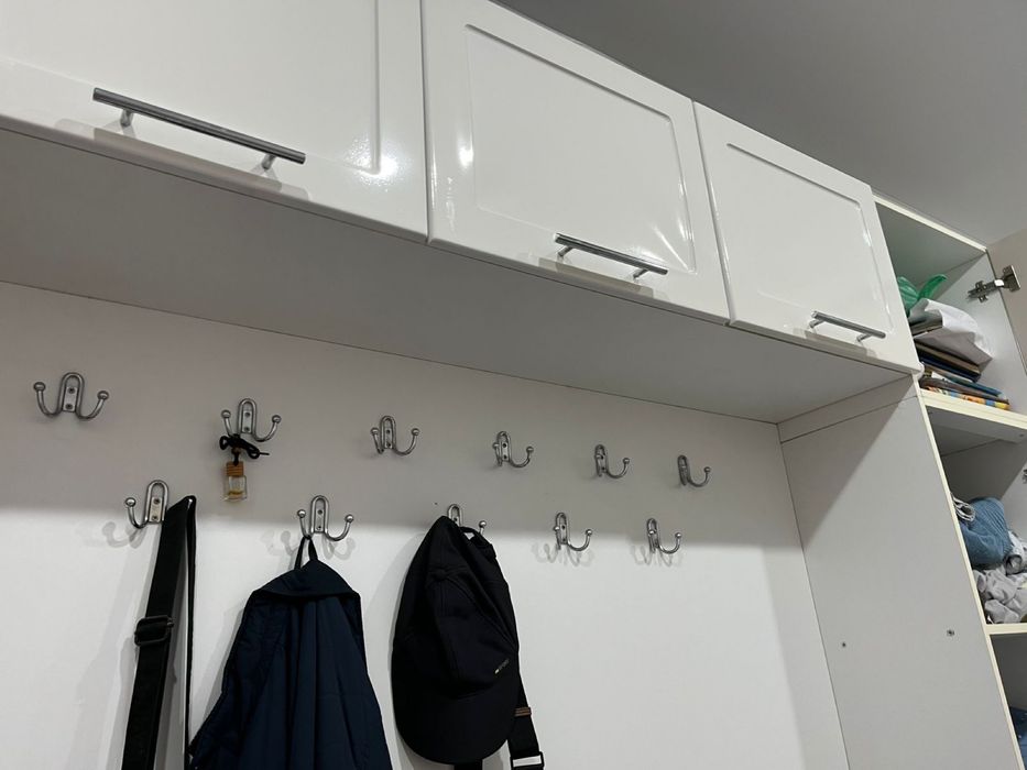 Продам прихожую в отличном состоянии