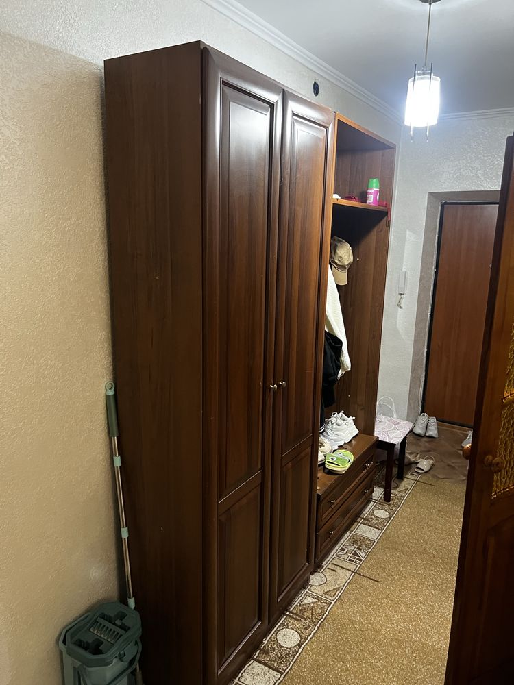 шкаф для прихожей