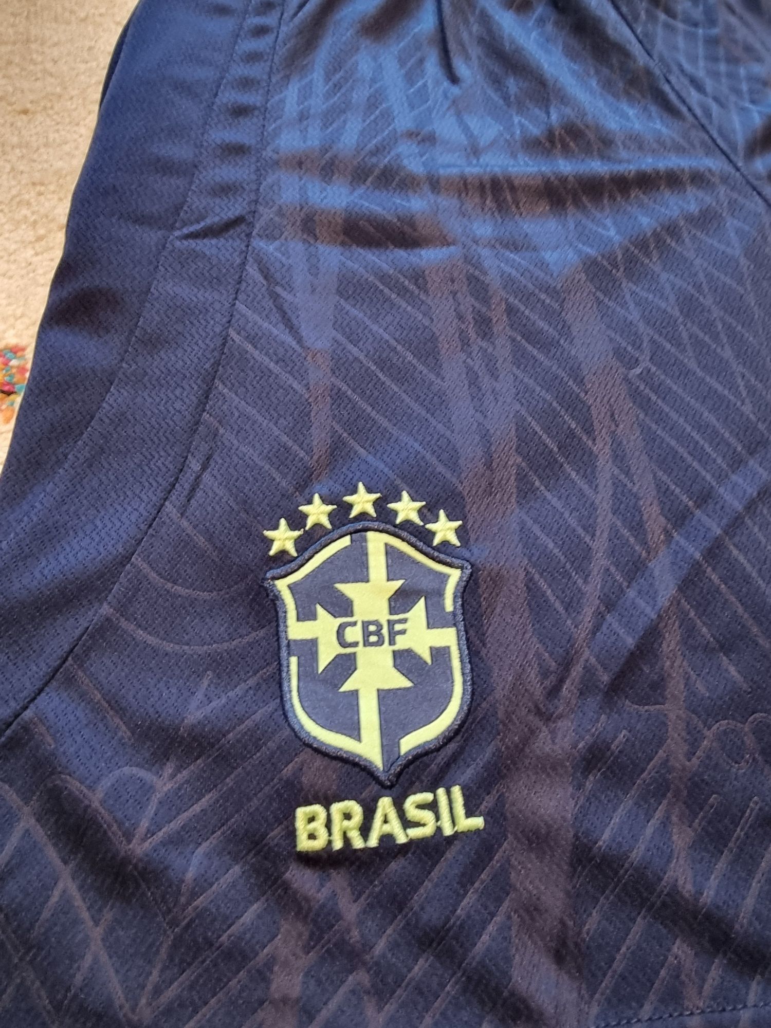 Nike fotbal Brasil pantalon scurt si bluza fara maneci