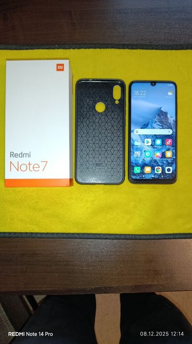 Продавам REDMI NOTE 7