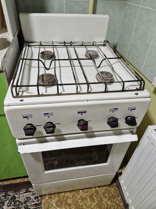 Продаётся советская газовая плита