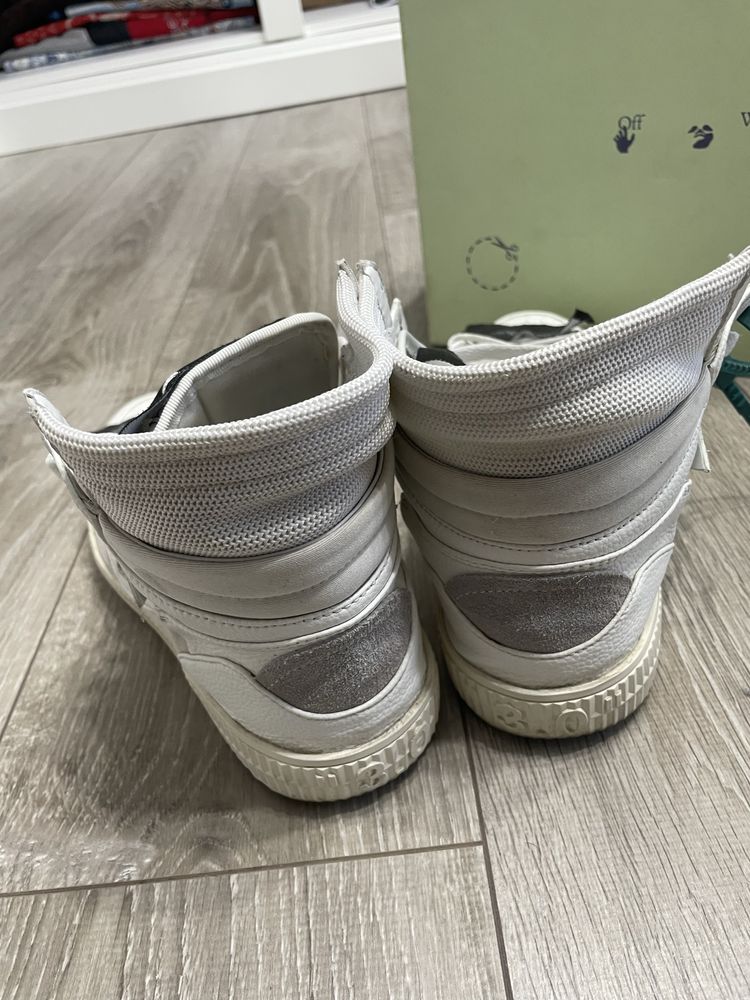 Off White court 3.0