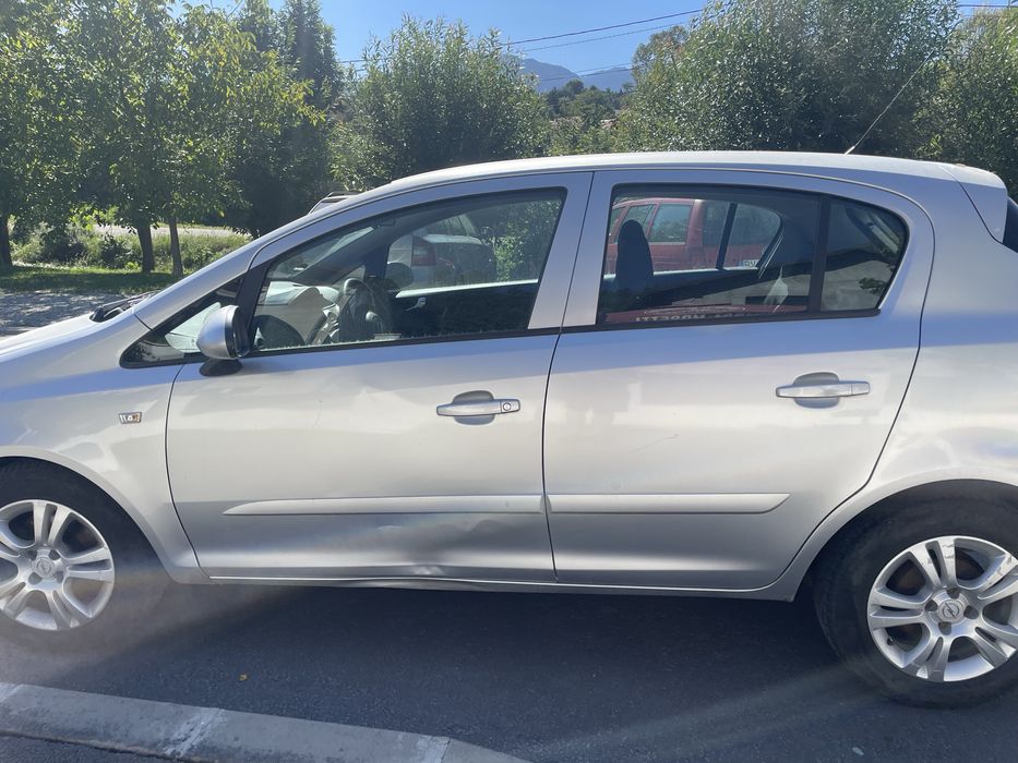 De vanzare opel corsa