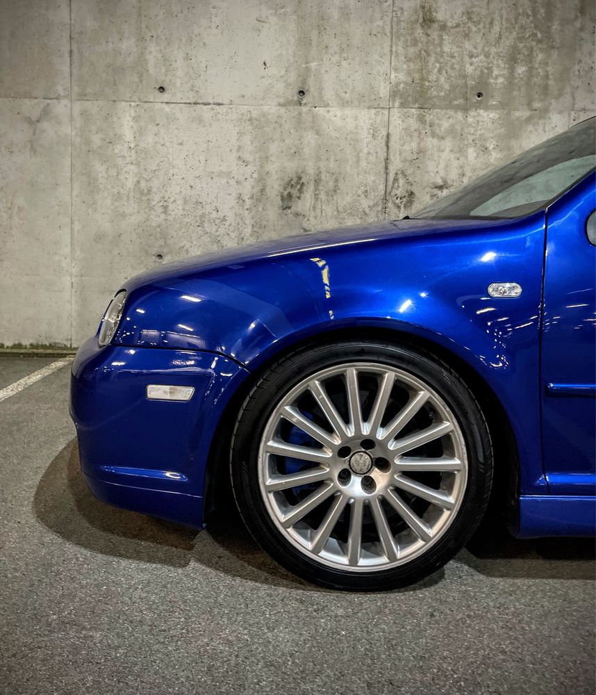 OZ Aristo Golf R32