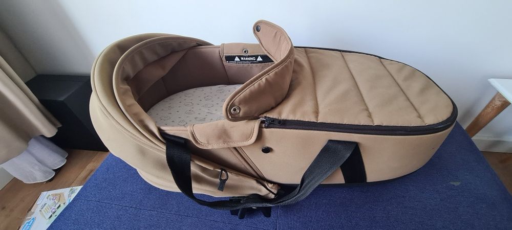 Landou yoyo pentru copii cu vârsta 0 - 6 luni