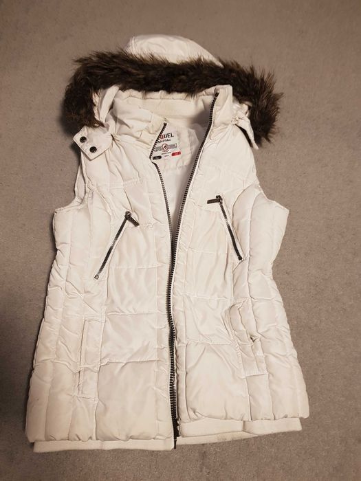 Vesta grosa cu gluga M