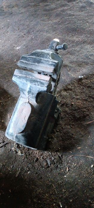 Продам  тиски советские