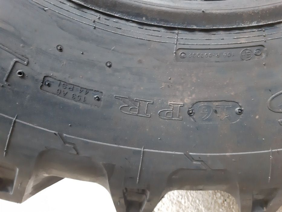 Anvelope noi de TAFF 18.4-26 cu livrare rapida 16PR garantie 2 ani