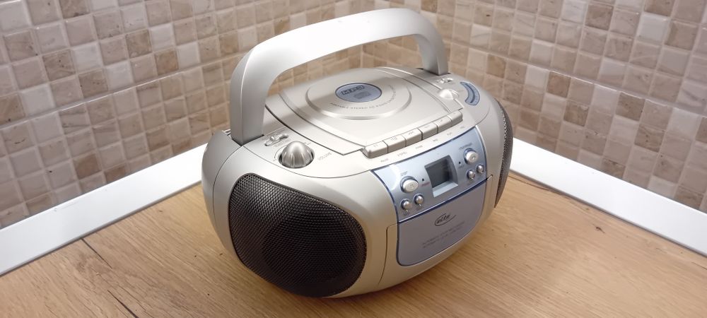 Radio Elta casetofon