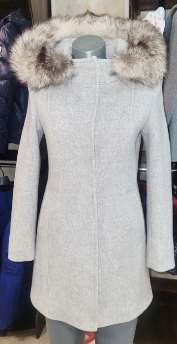 Ново Дамско палто с естествен косъм