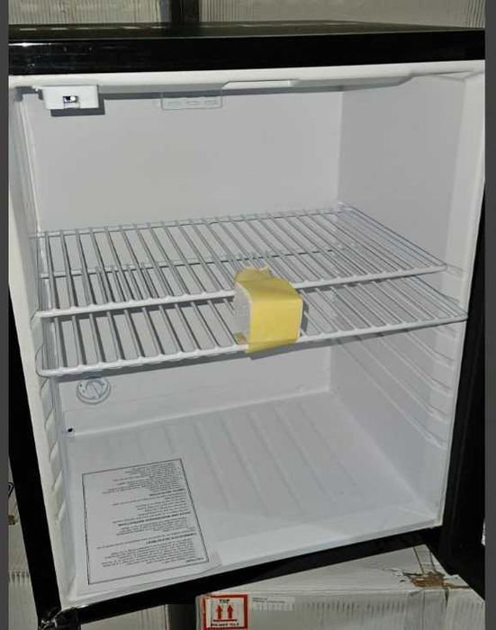 Frigider 60 L - Nou - Nefolosit