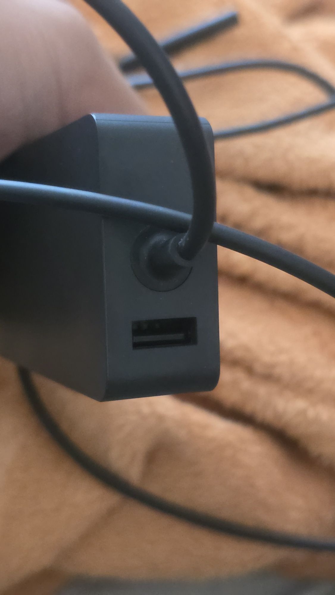 Зарядно Microsoft Surface Pro 44W model 1800