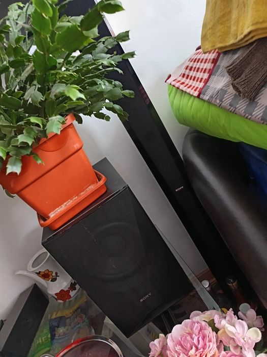 Vând sistem home cinema Sony cu televizor Samsung
