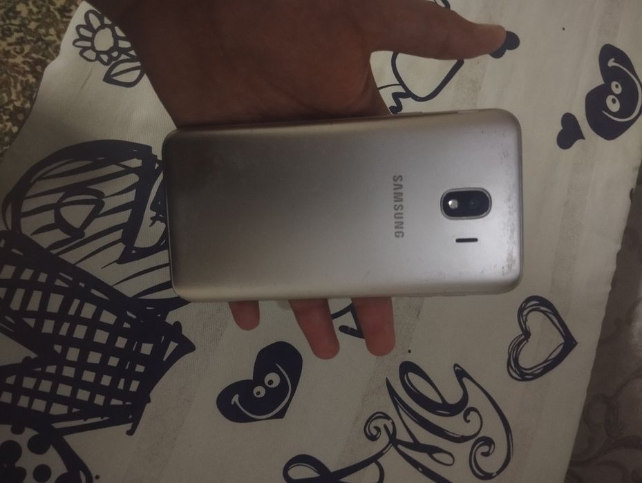 Samsung gelaxy j4