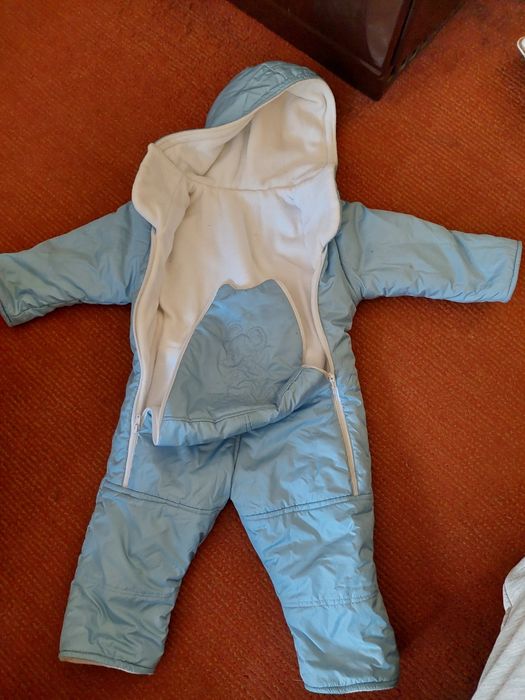 Детски костюм-космонавт