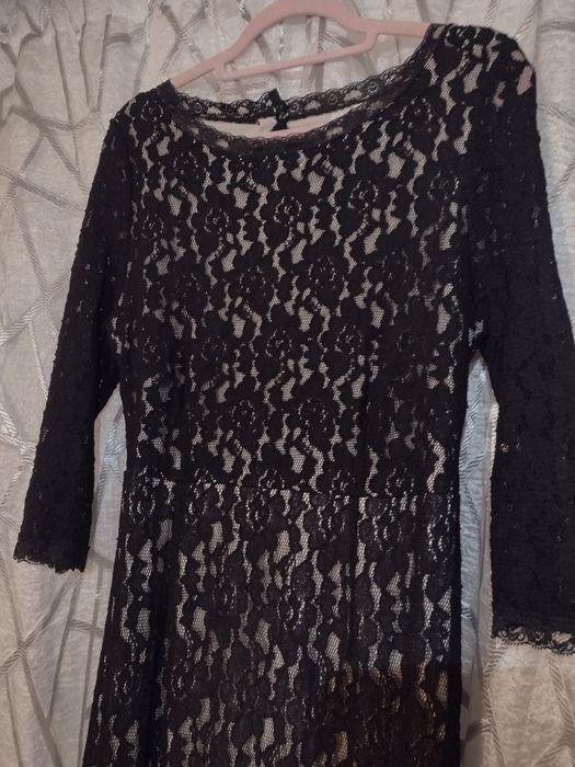 Rochita dantela neagra.