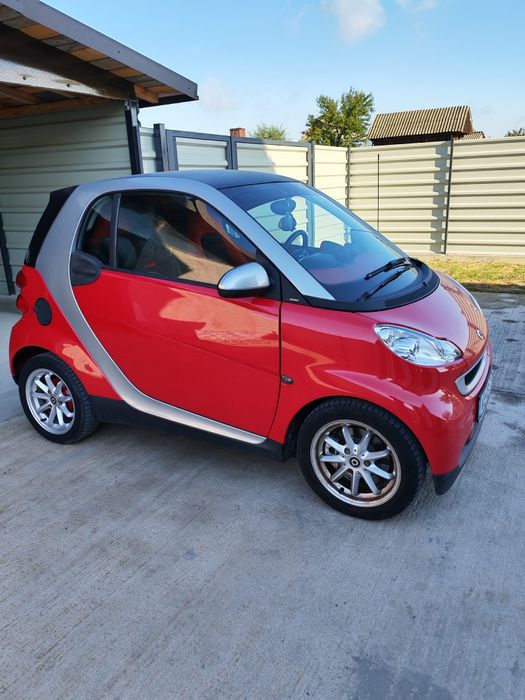 Vând smart fortwo 451 mhd 71cp 2011
