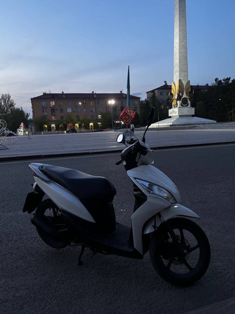 Honda dio (2014)
