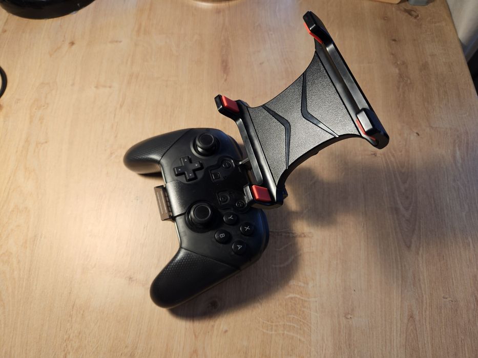 Pro Controller Nintendo Switch + suport consolă