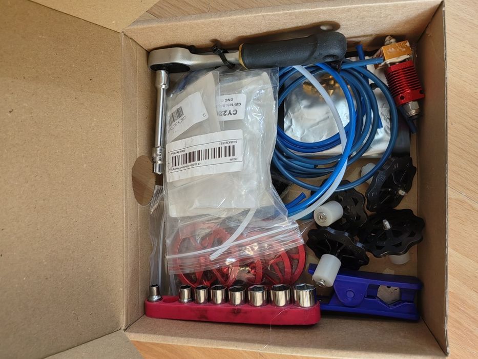 Imprimanta 3d ender 3v2