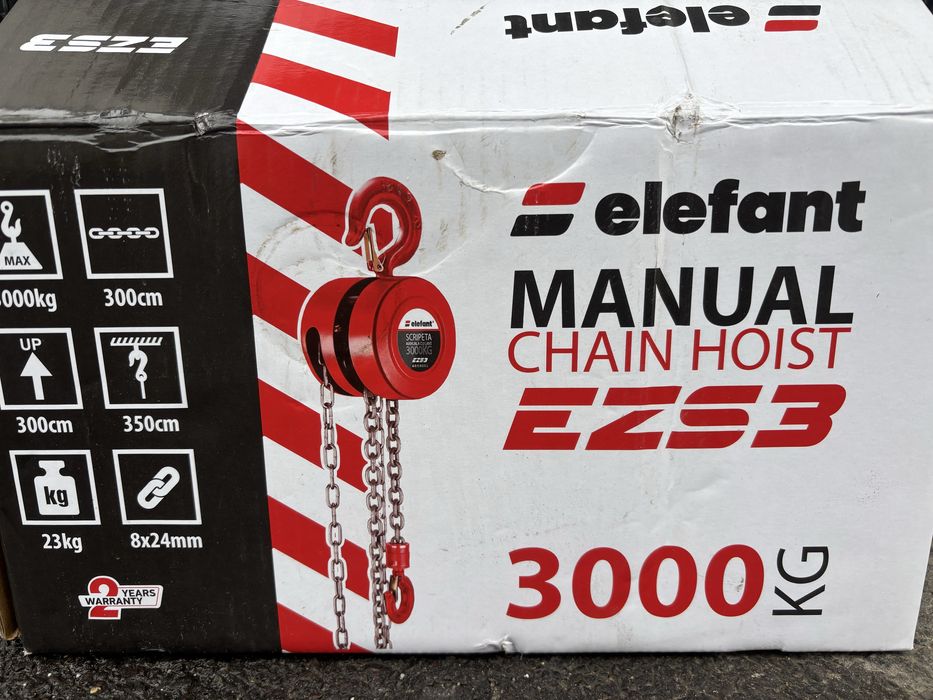 Mașină pentru tocat carne din aluminiu , Nr 32 .