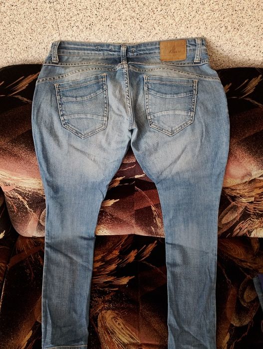 Безплатно дънки 36/38 номер