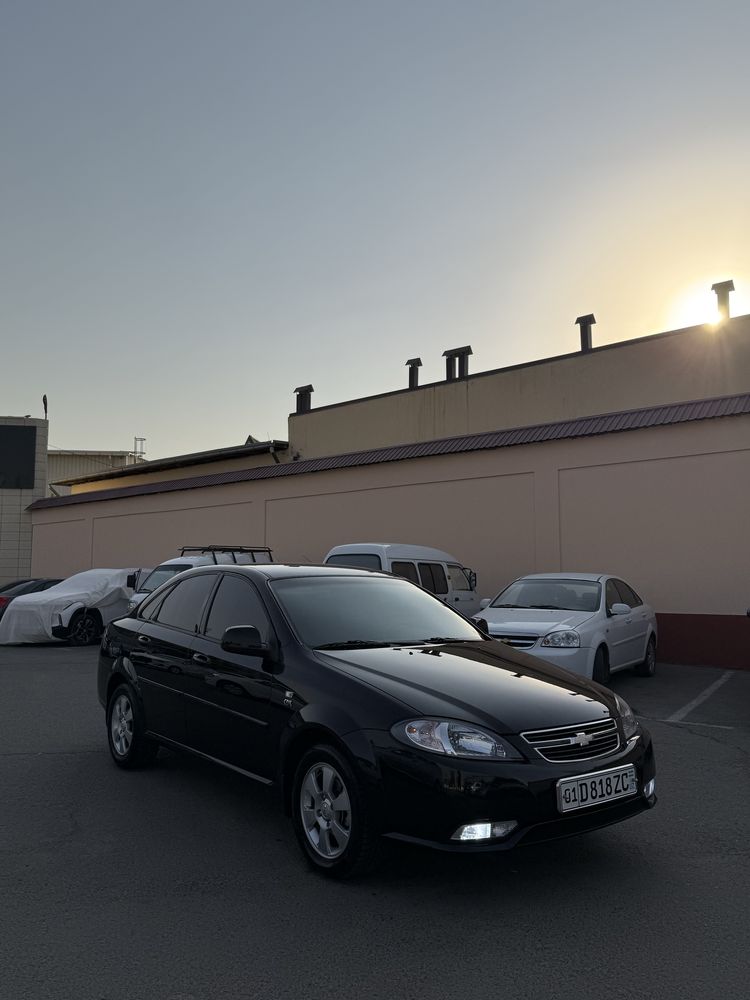 Gentra 3-pozitsiya Elegant Plus 2023/2024