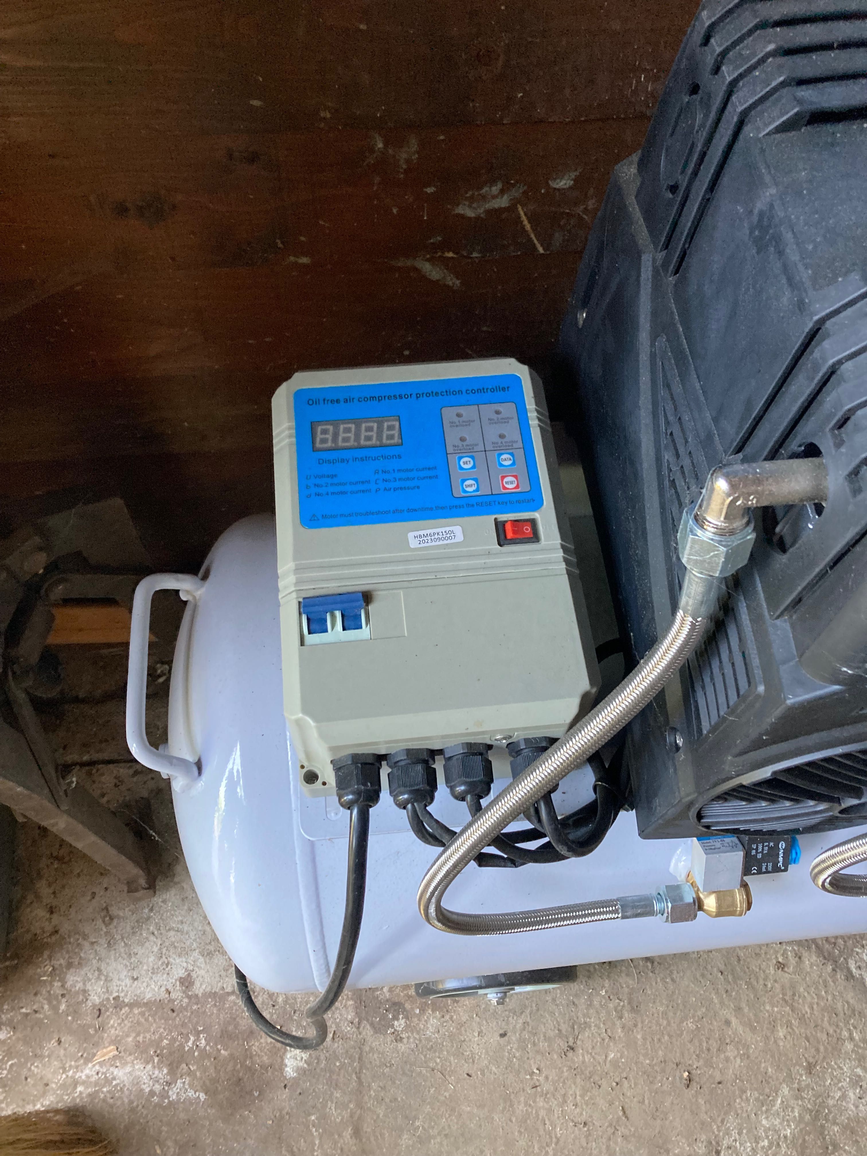 Compresor silentios HBM 150L NOU!
