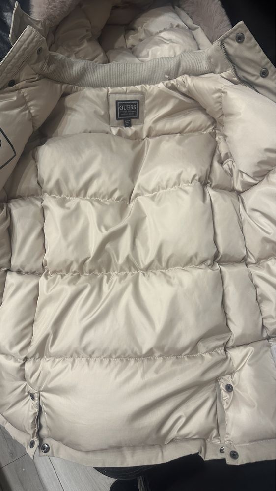 Зимна парка за момче Guess