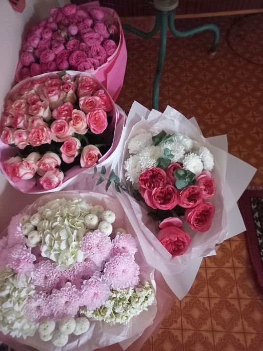 Продам букет цветов дёшево